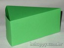 Caixa FATIA BOLO TRIANGULAR  em papelão verde