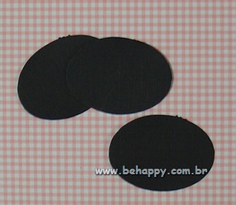 Cartozinho Oval em papelo preto telado<
